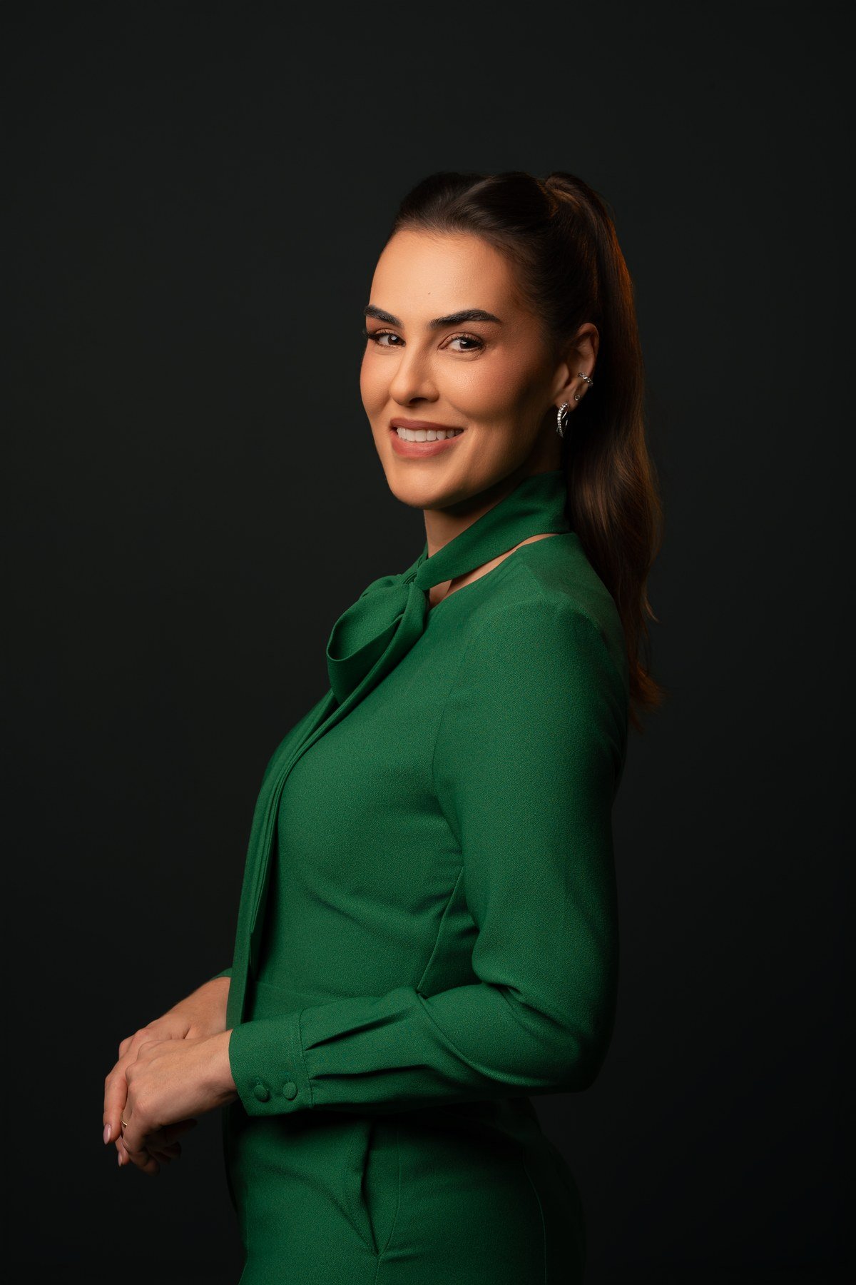 Dra. Juliana Lusvarghi no consultório